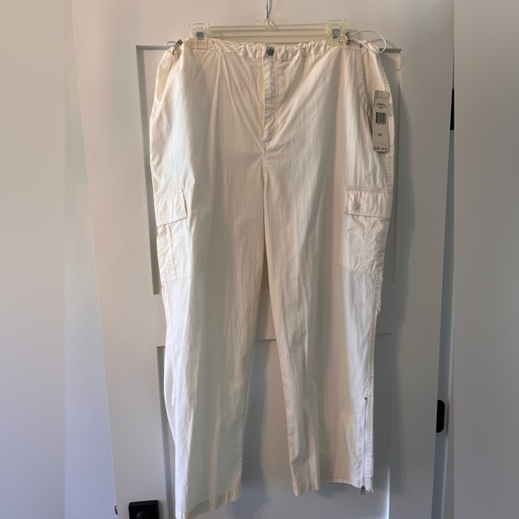 Ralph Lauren active cargo pant - Picture 3 of 10